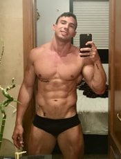 Gay massage by MIKECOLUCCI | RentMasseur