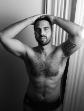 ValentinParis Gay massage reviews | RentMasseur