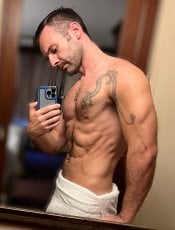 Gay massage by HugoES | RentMasseur