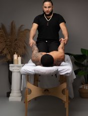Gay massage by Besthandsinnj | RentMasseur