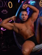 LuisAlejandro Gay massage reviews | RentMasseur