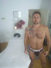 Gay massage by massageandmorexl | RentMasseur