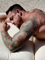 Gay massage by TattoodBeef | RentMasseur