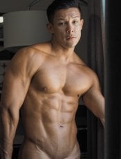 Marcosfitness performs massage in West Hollywood, CA - 185053