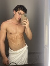 MaxMilan performs massage in Dallas, TX - 30317