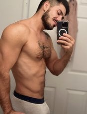 RichardJn performs massage in Manhattan, NY - 239621