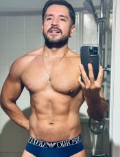 Gay massage by MAXIEMILIANO | RentMasseur