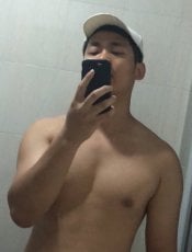 Gay massage by Xiong | RentMasseur