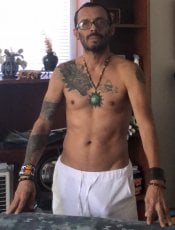 Miguelshands performs massage in West Hollywood, CA - 246606