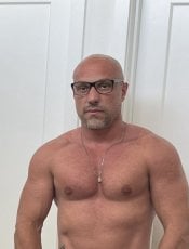 MarcoBR performs massage in Orange County, CA - 157627