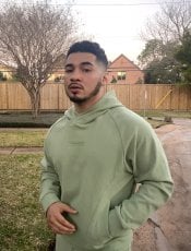 Anthonyy performs massage in Houston, TX - 165372