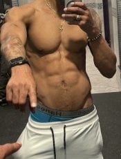 SlimTallGuy performs massage in Atlanta, GA - 229922