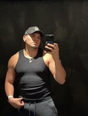 Gay massage by BigColombian | RentMasseur