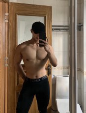 Gay massage by Asian_Smooth | RentMasseur