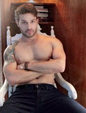 RogerLatin performs massage in London, United Kingdom - 261901