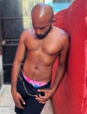 Gay massage by Trinidad | RentMasseur