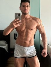 Gay massage by Brian_King | RentMasseur