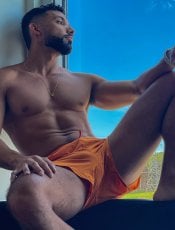 RomeoAntonio performs massage in New York City, NY - 190586