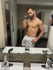 Gay massage by XL_horny | RentMasseur