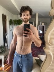 Colinmassage performs massage in Los Angeles, CA - 27201