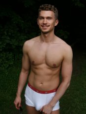 DavePolandxXl performs massage in Edinburgh, United Kingdom - 92701