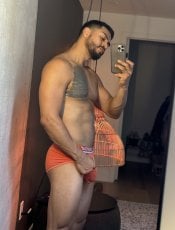 Timmy_mtl performs massage in Montreal, Quebec - 179499