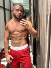 Mathiasjr performs massage in Orlando, FL - 203769