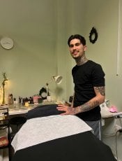 Alexrami performs massage in London, United Kingdom - 279812