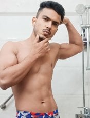 RishiSingh performs massage in Delhi, India - 283656