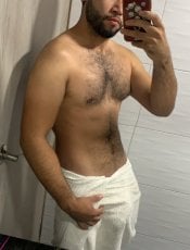 Martinzuluaga performs massage in London, United Kingdom - 284833