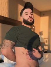 CarlosSantiago performs massage in Paramus, NJ - 180358