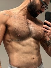 AdrianUd performs massage in Boston, MA - 226655