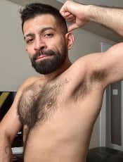 Xandre performs massage in Houston, TX - 230078