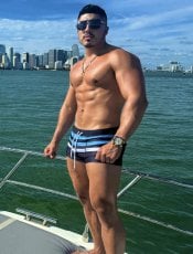 YULIAN performs massage in New York City, NY - 235407