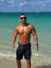 Davidlatinx performs massage in Dallas, TX - 245931