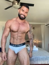 TheCubanBeast performs massage in Los Angeles, CA - 264236