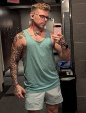 DannyJay performs massage in Palm Springs, CA - 26846