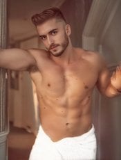 LORENZOmssg performs massage in Manhattan, NY - 289262