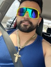 Javiersz performs massage in Houston, TX - 292391