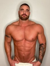 BrentXLHands performs massage in West Hollywood, CA - 292498