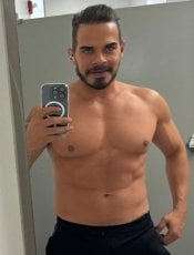 Tigerlatino performs massage in Oakland Park, FL - 293062