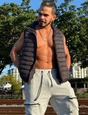 Tigerlatino performs massage in Fort Lauderdale, FL - 293062