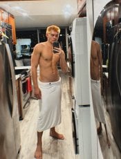 FunEducatedJock performs massage in Honolulu, HI - 295948