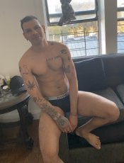 PedroZ performs massage in Bronx, NY - 296361