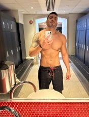 RAFAELBIG performs massage in London, United Kingdom - 50841