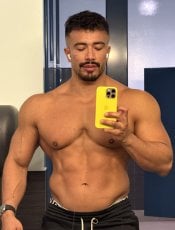 Tom_masseur performs massage in Los Angeles, CA - 76945