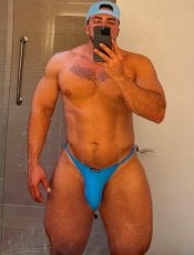 Andrewcolombia performs massage in New Haven, CT - 93694