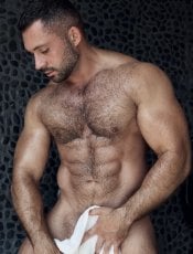 Alex_muscles performs massage in Manhattan, NY - 137813