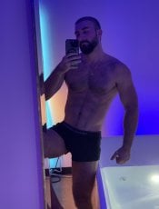 ZaddyHands performs massage in West Hollywood, CA - 50443