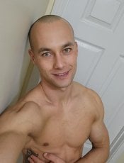 Pavlenko performs massage in Charlotte, NC - 64079